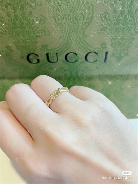 根本就是戒指天花板！一眼倾心的「Gucci Flora 18k」 